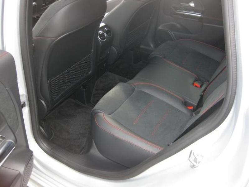B-CLASS