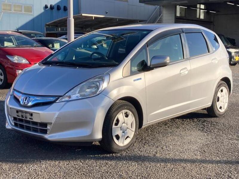 FIT HYBRID