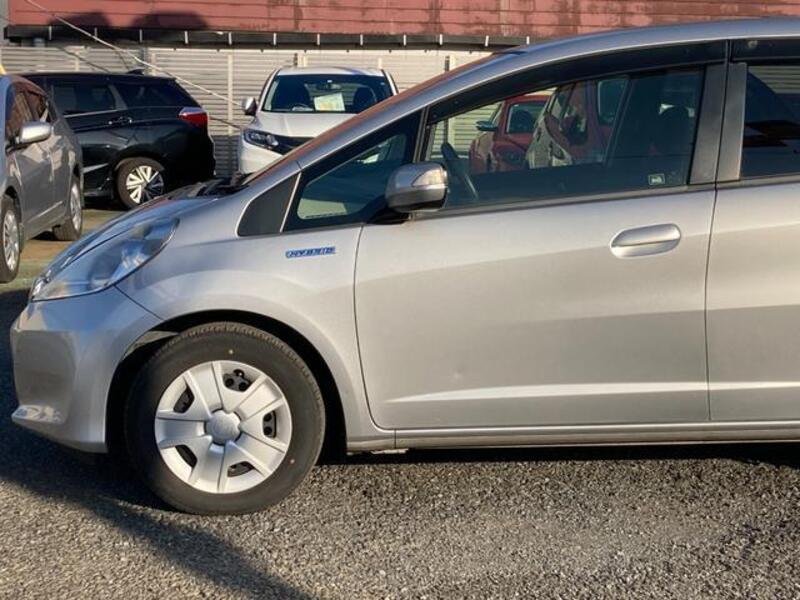 FIT HYBRID