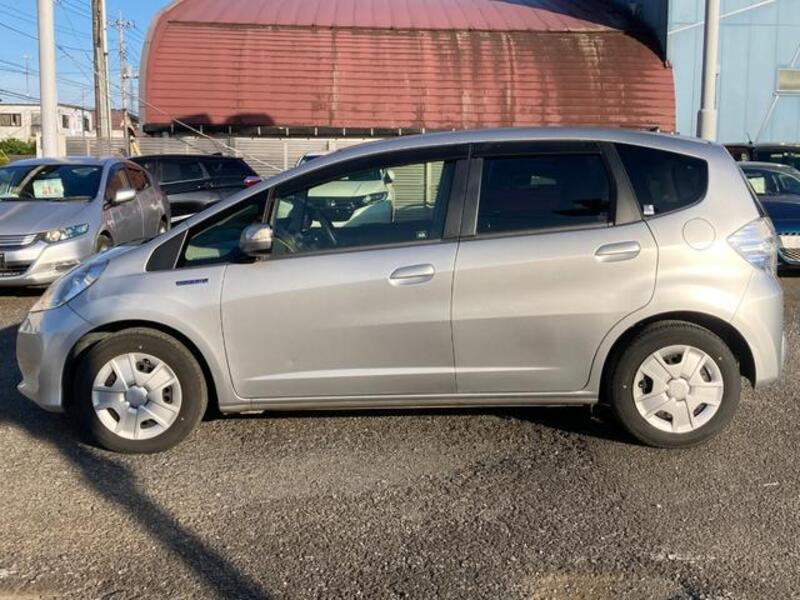 FIT HYBRID
