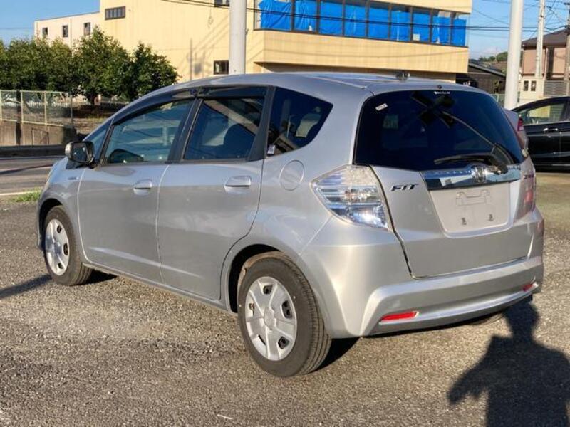FIT HYBRID