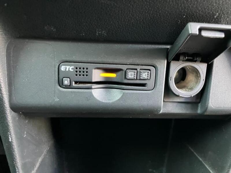 N BOX