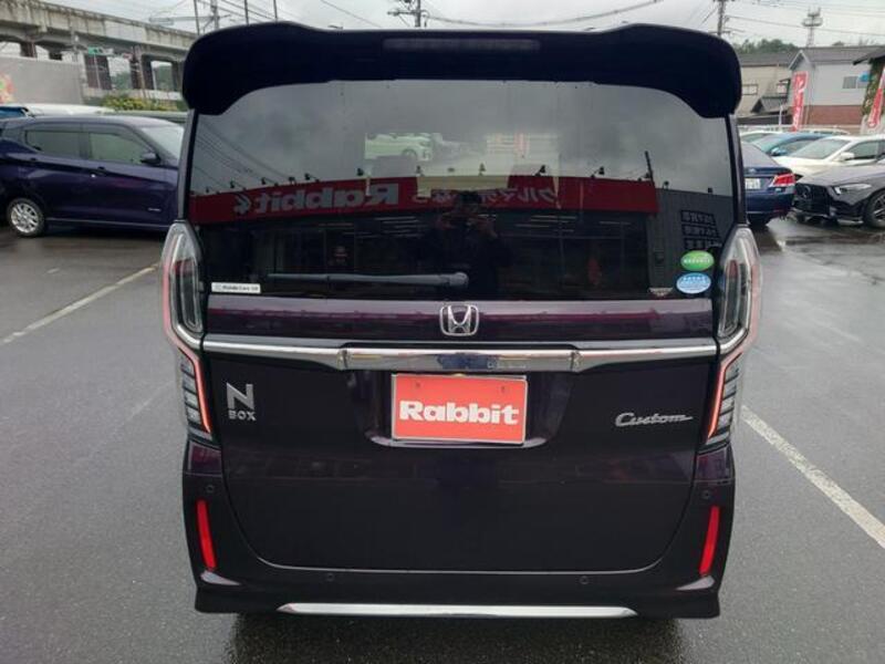 N BOX CUSTOM
