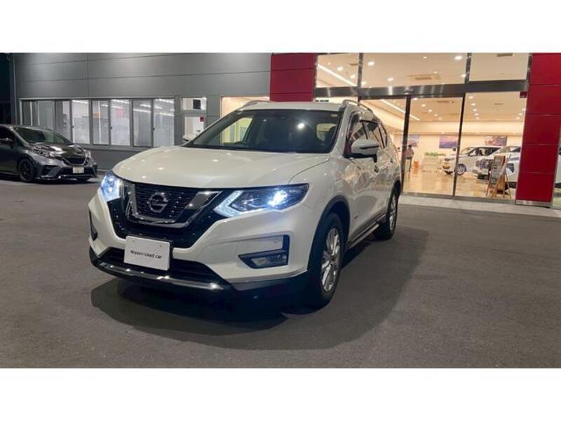 X-TRAIL
