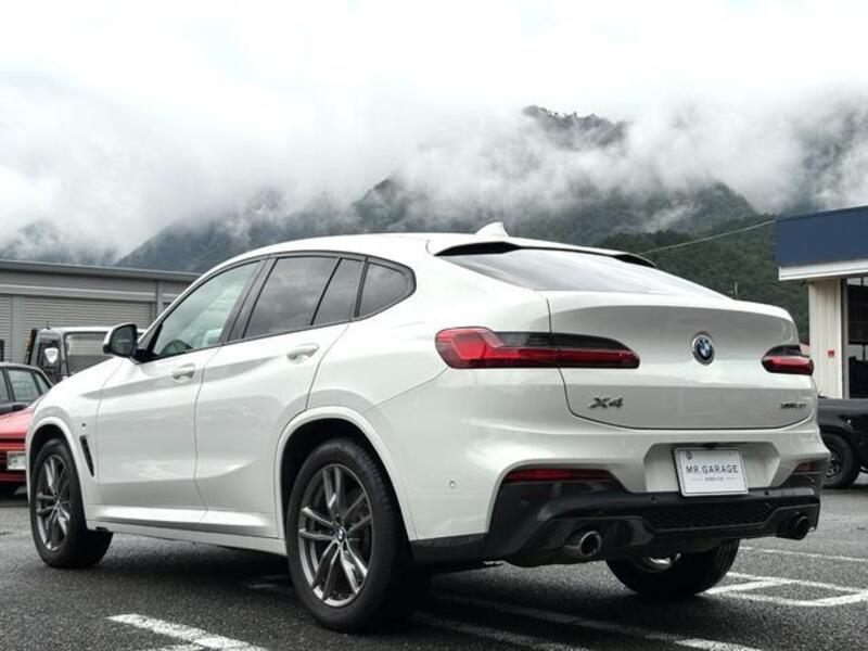 X4