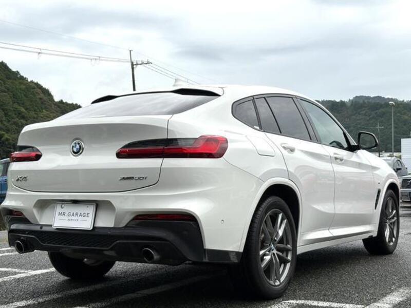 X4