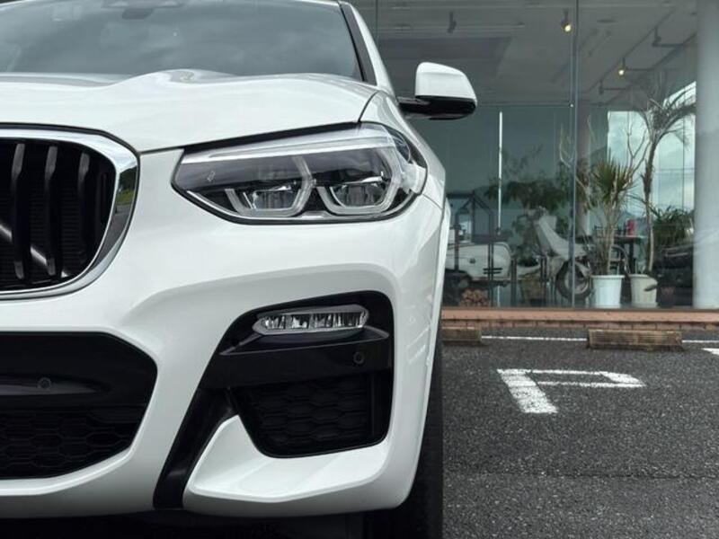 X4