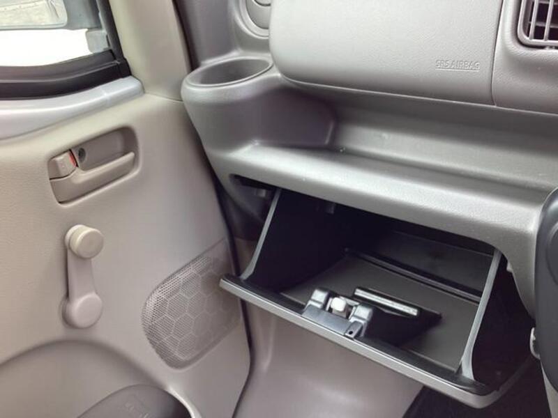 MINICAB VAN