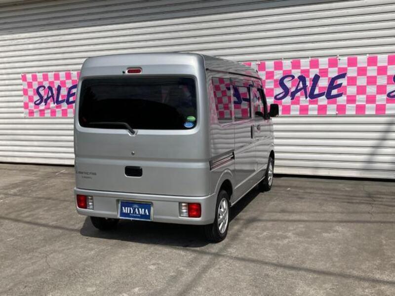 MINICAB VAN