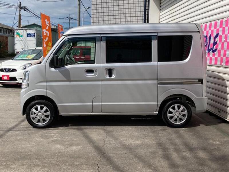 MINICAB VAN