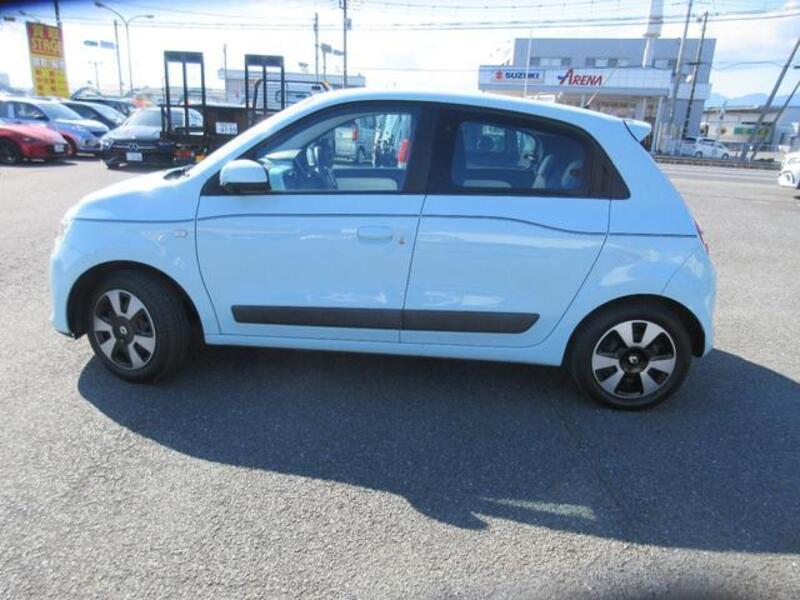 TWINGO