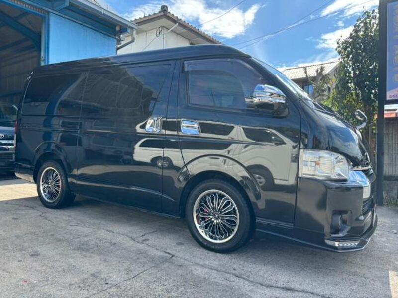 HIACE VAN