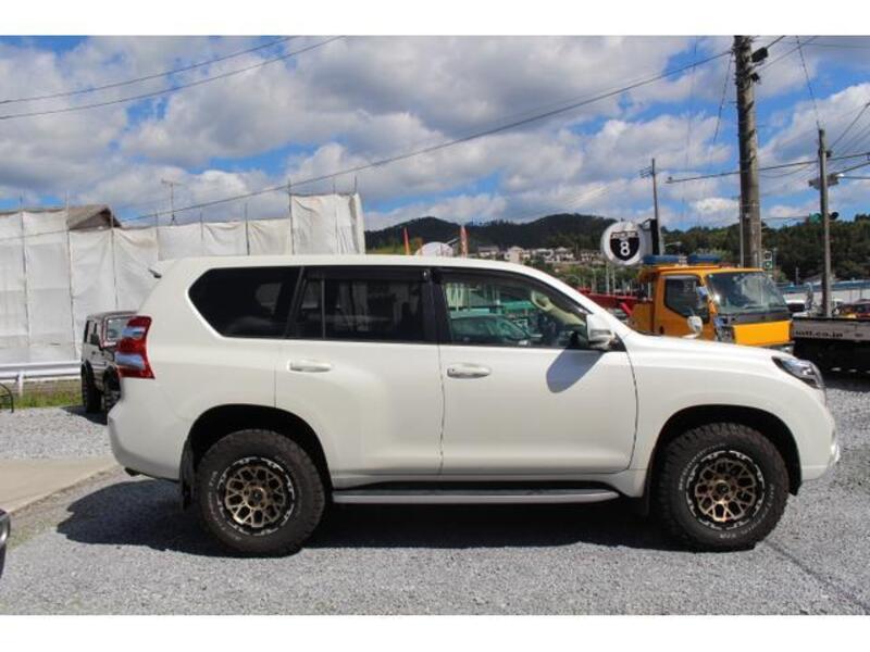 LAND CRUISER PRADO