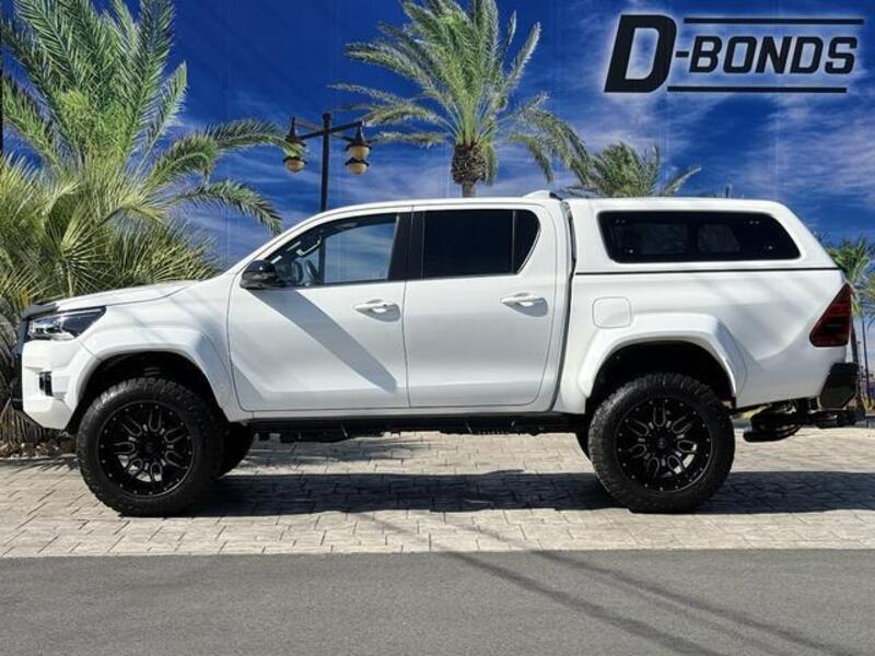 HILUX