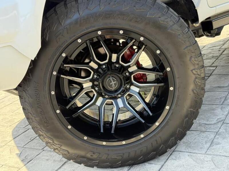 HILUX