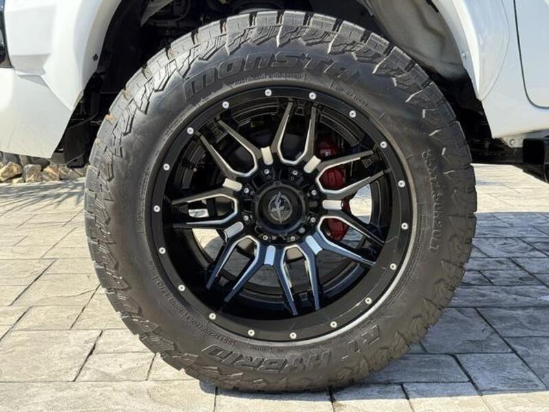HILUX