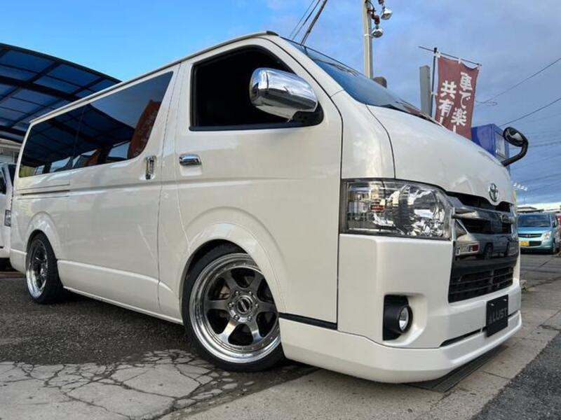 HIACE VAN