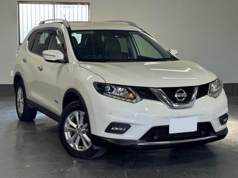 X-TRAIL