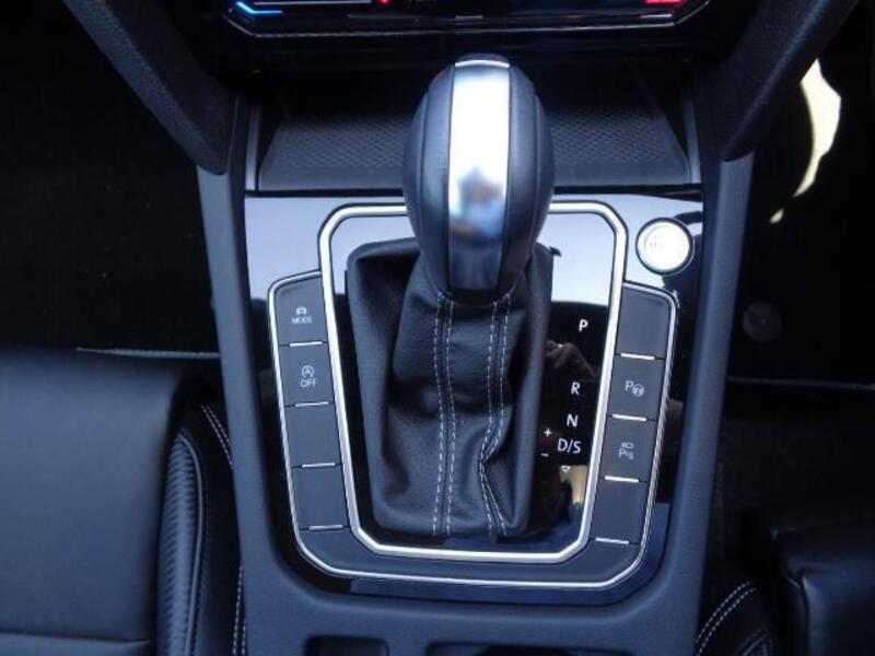 PASSAT VARIANT
