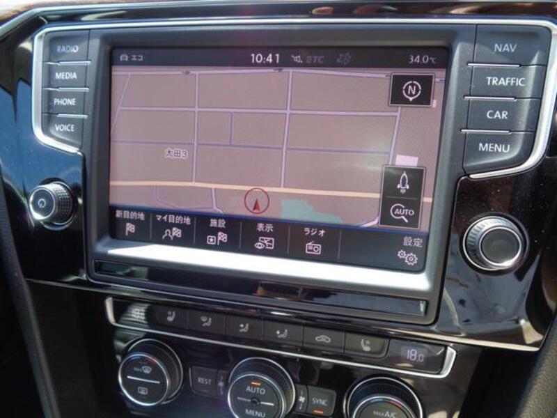 PASSAT VARIANT