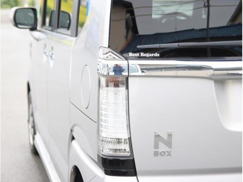 N BOX CUSTOM