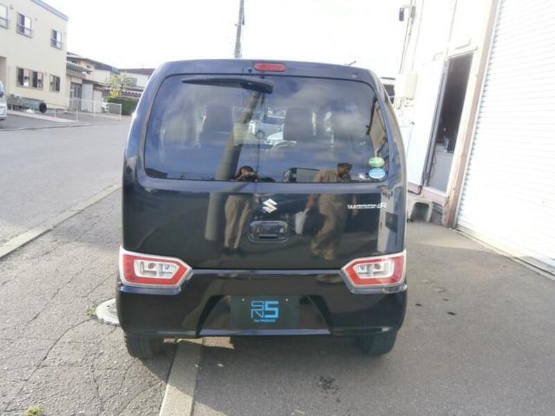 WAGON R
