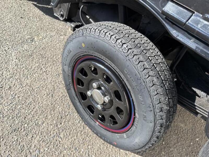 PIXIS TRUCK