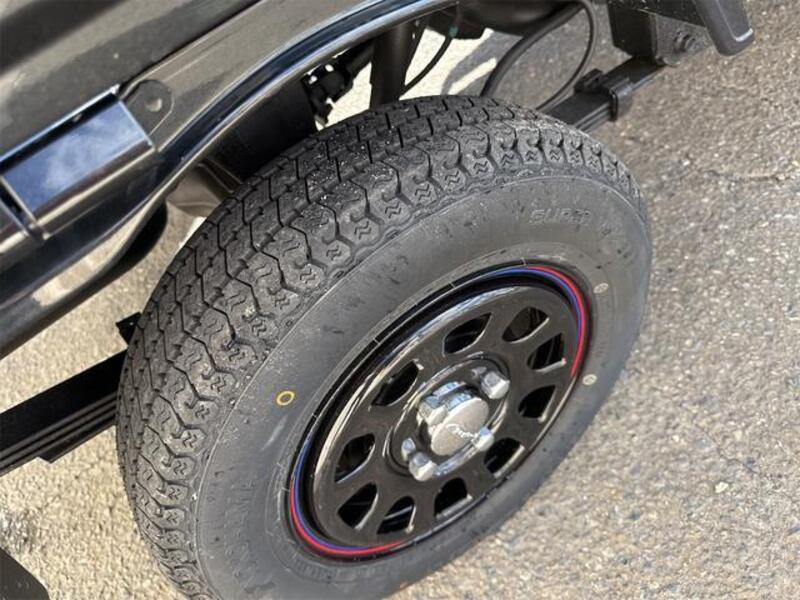 PIXIS TRUCK