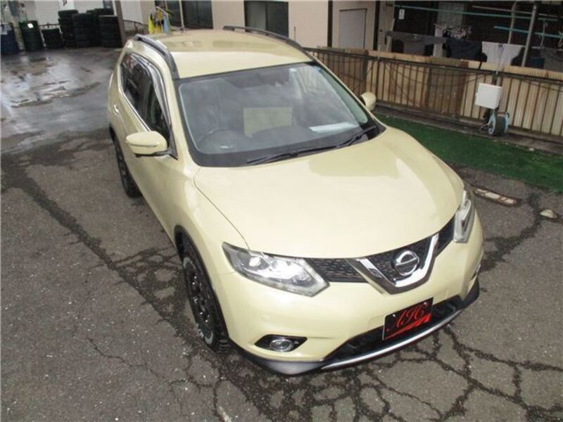 X-TRAIL
