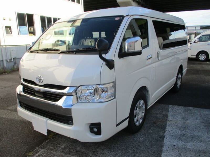 HIACE