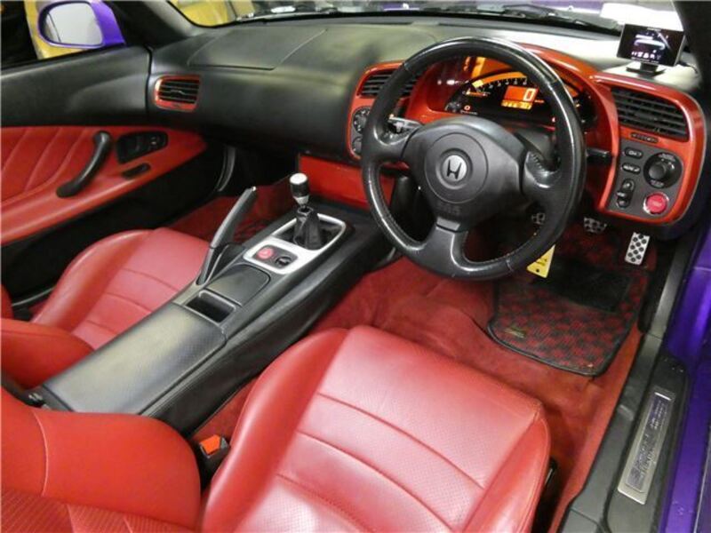 S2000