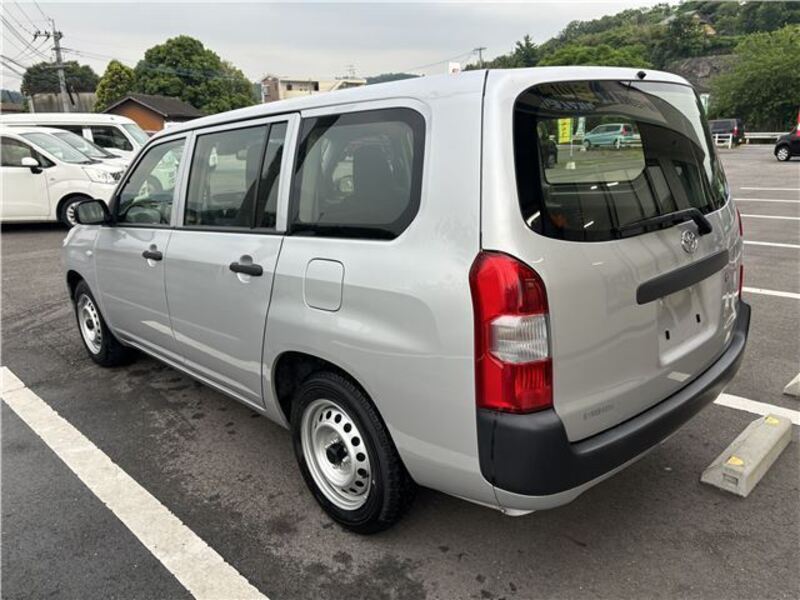 SUCCEED VAN