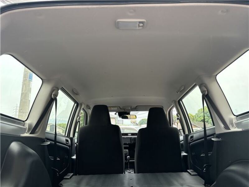 SUCCEED VAN