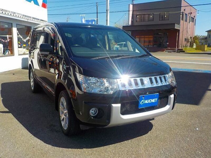 DELICA D5