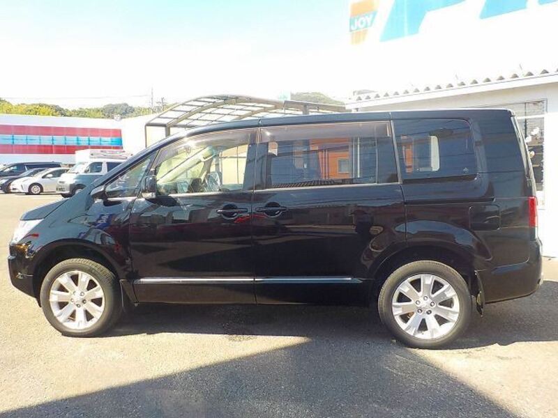 DELICA D5