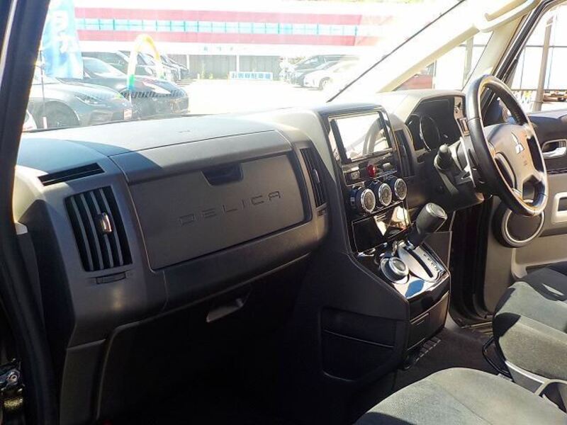 DELICA D5