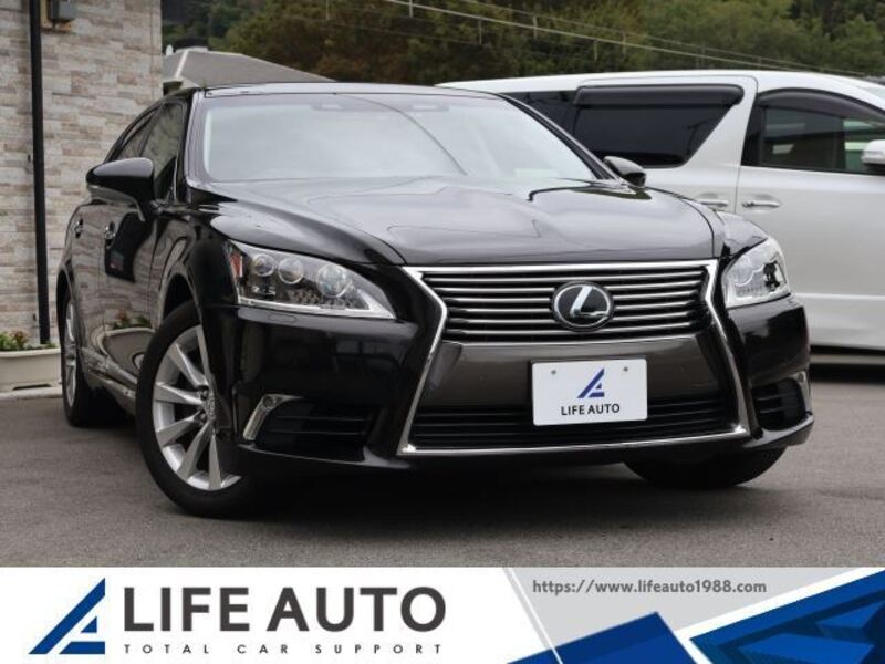 LEXUS LS