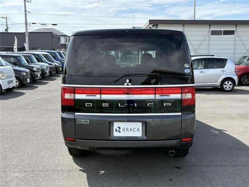 DELICA D5