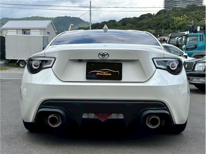 86
