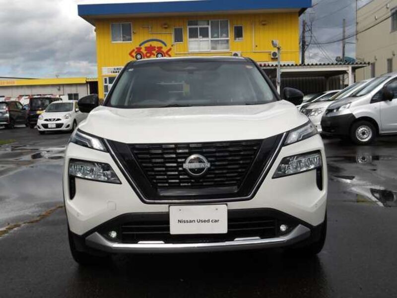 X-TRAIL