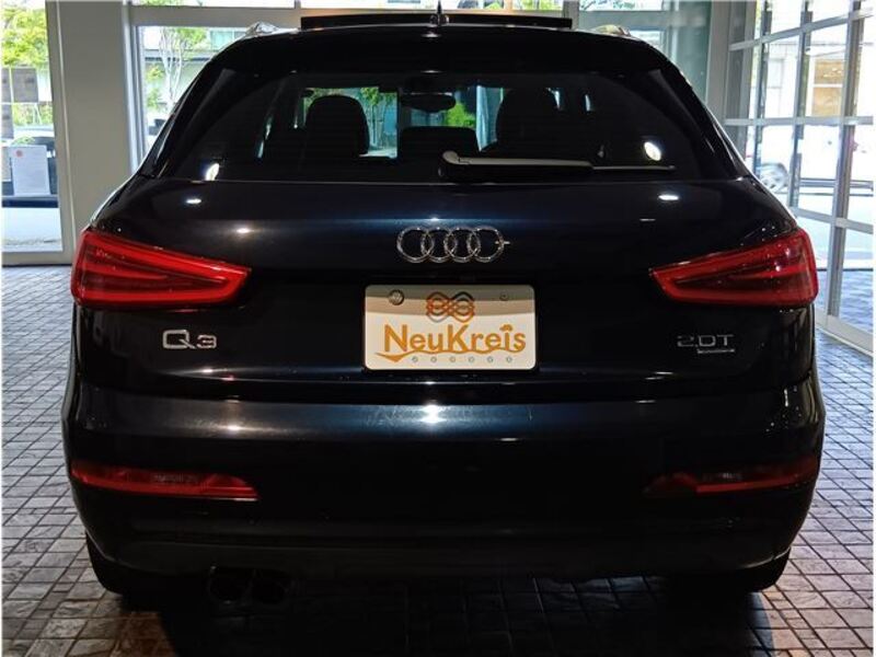 Q3