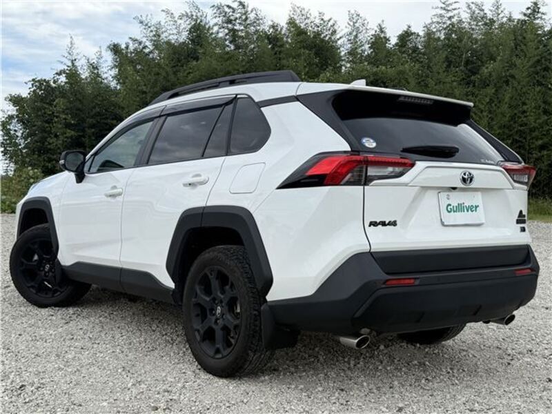 RAV4