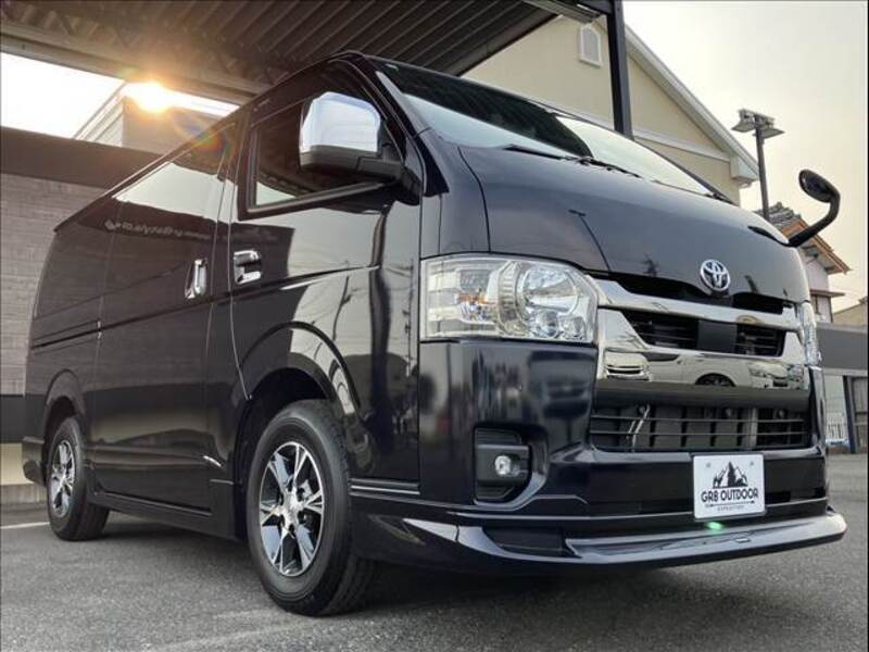 HIACE VAN