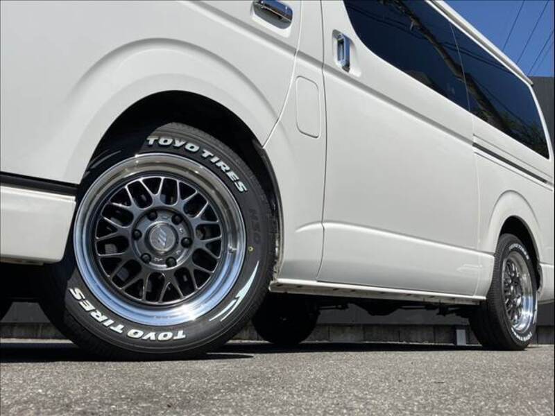 HIACE VAN