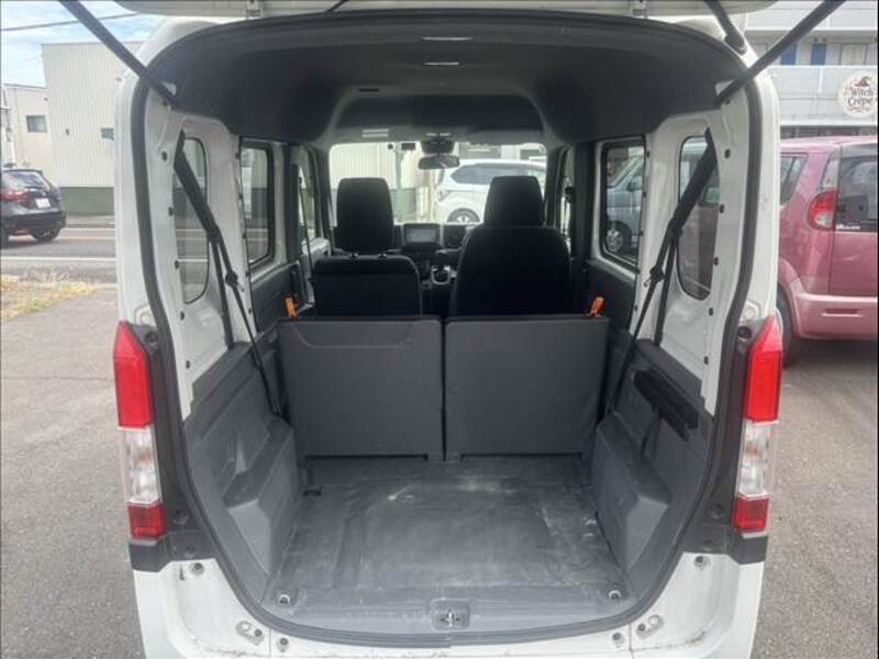 N-VAN
