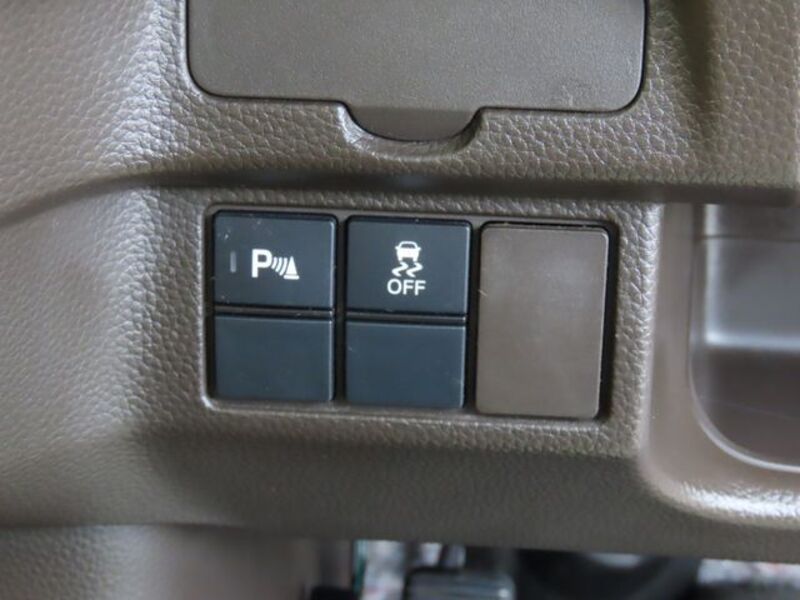 N BOX
