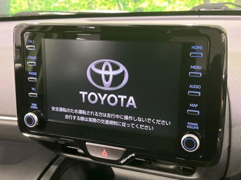 YARIS CROSS