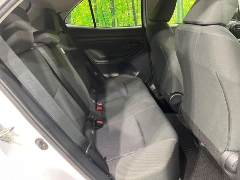 YARIS CROSS