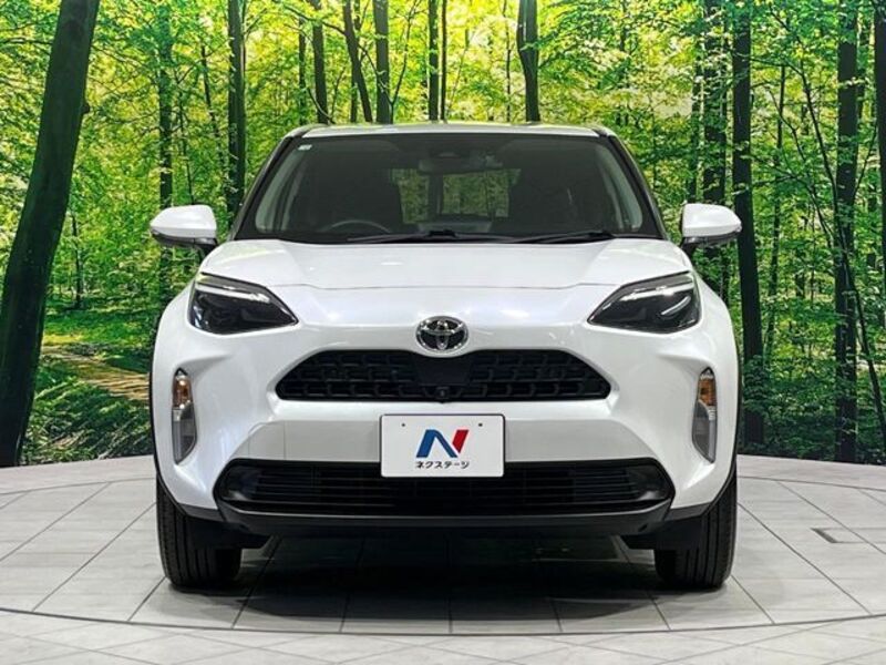 YARIS CROSS