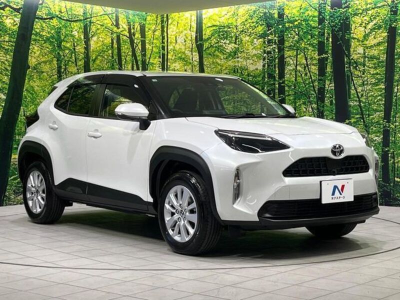 YARIS CROSS